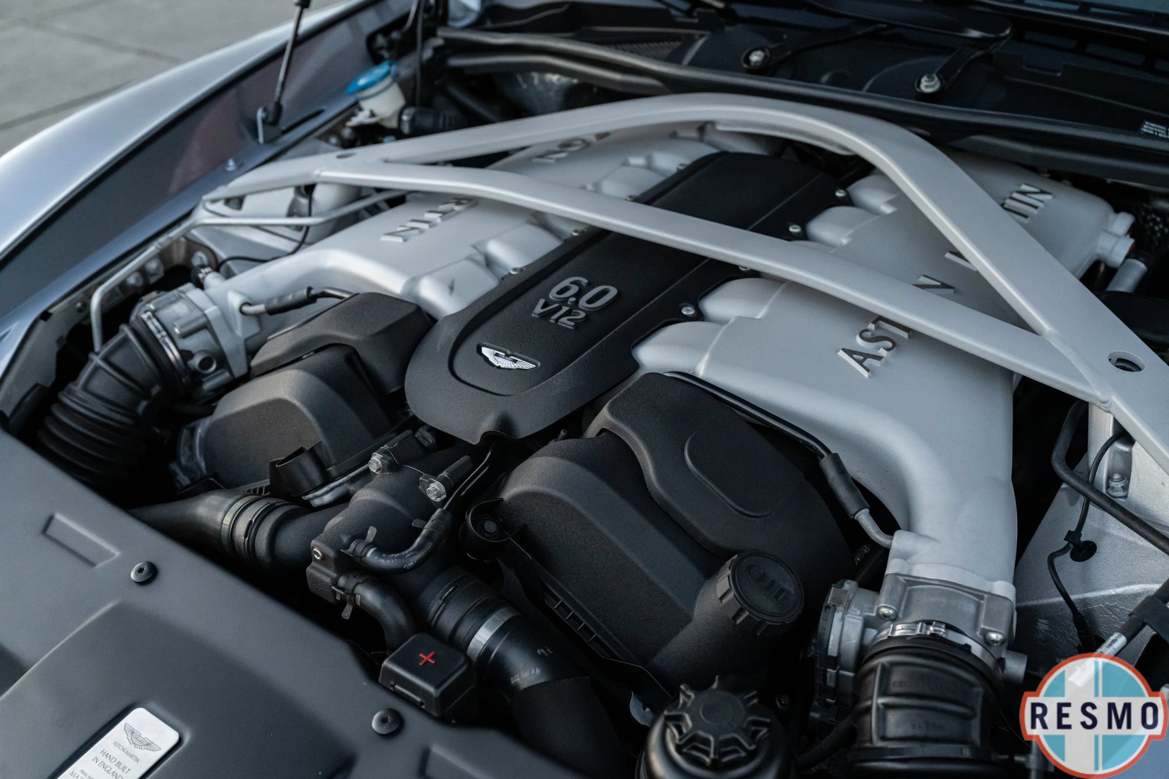 Used 2014 Aston Martin Vanquish Coupe RWD image 34