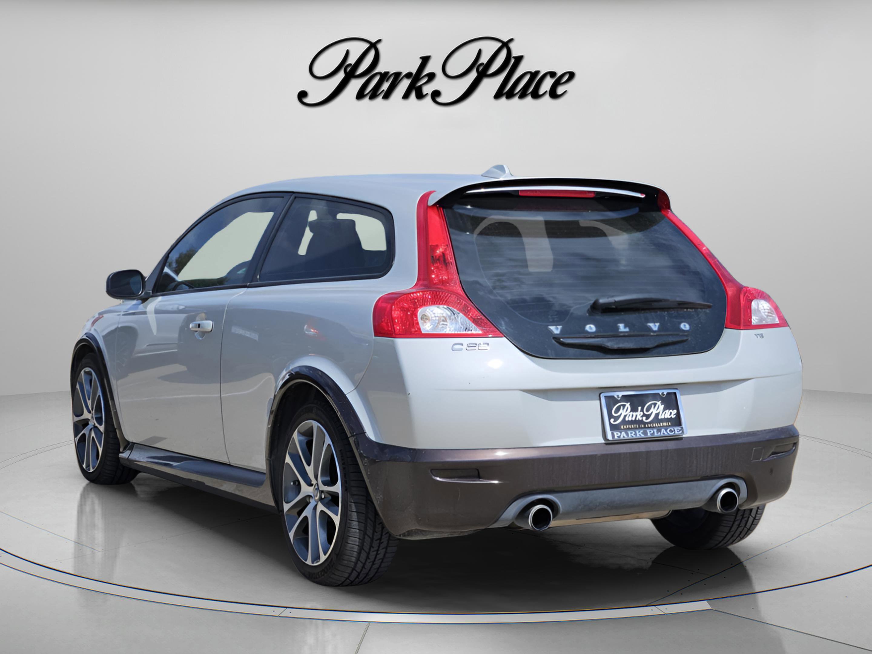 Used 2010 Volvo C30 image 3
