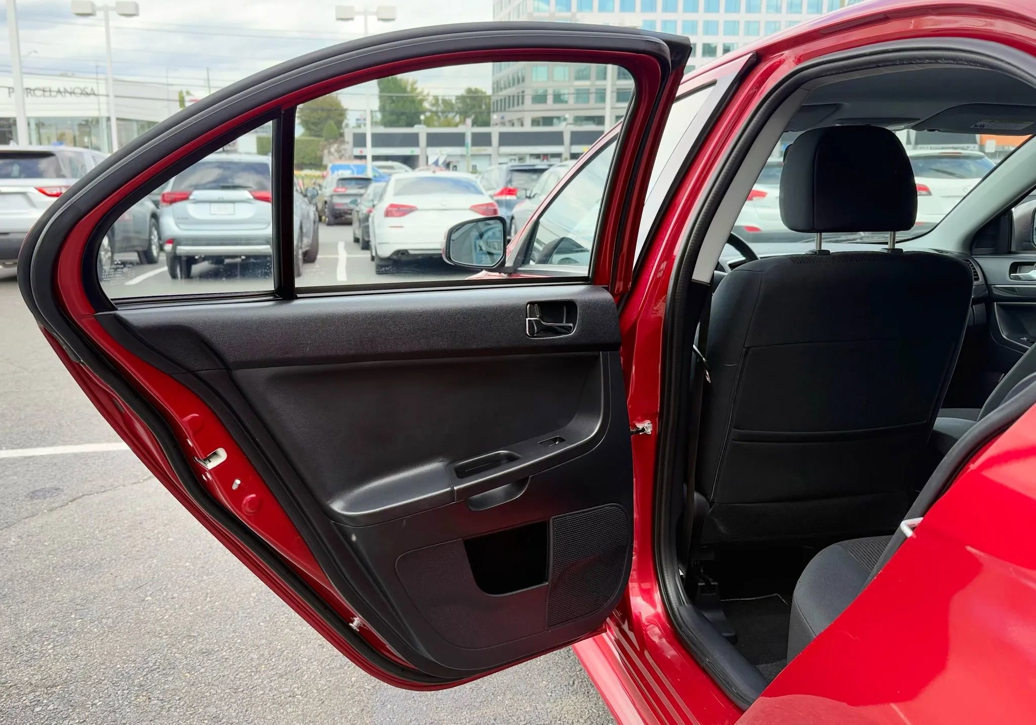 Used 2016 Mitsubishi Lancer AWD Sedan image 25