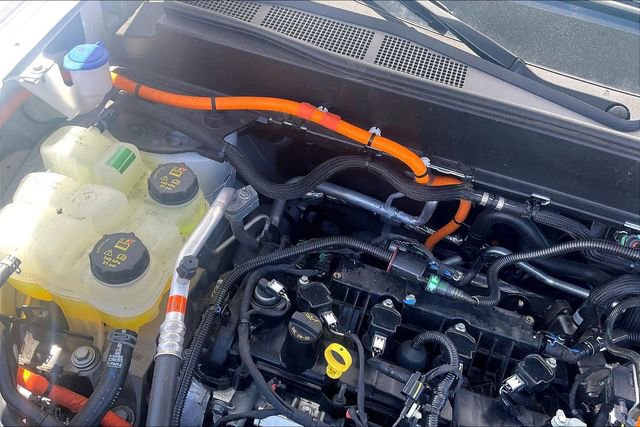 Used 2022 Ford Maverick Lariat w/ Lariat Luxury Package FWD image 34