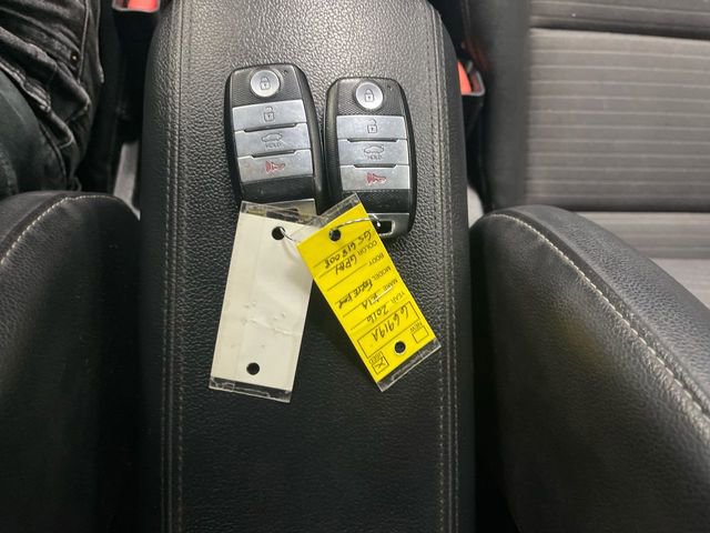 Used 2016 Kia Forte Koup SX image 20