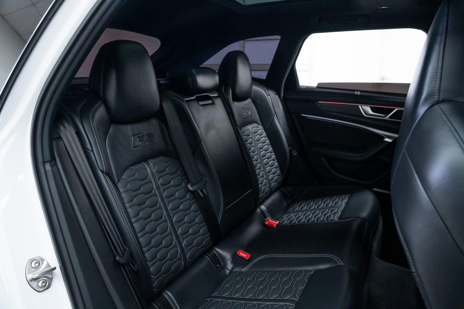 Used 2021 Audi RS 6 image 22