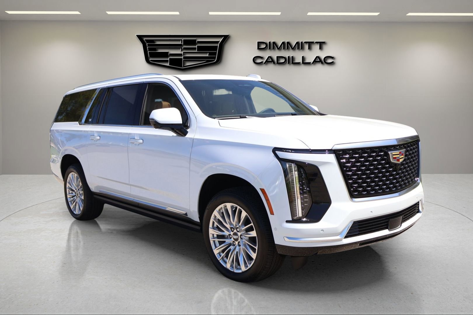 New 2026 Cadillac Escalade ESV Luxury w/ LPO, Floor Liner Package RWD image 7