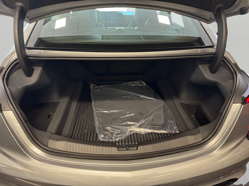 New 2026 Cadillac CT5 V w/ Technology Package AWD/4WD image 13