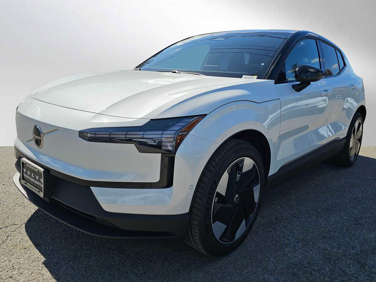 New 2026 Volvo EX30 Ultra w/ Climate Package image 7