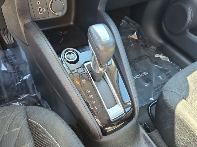 Certified 2021 Nissan Kicks S FWD image 25