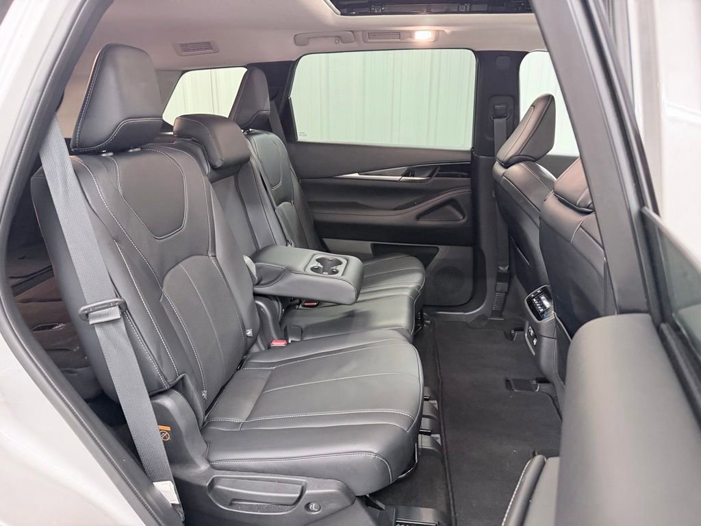 Certified 2023 INFINITI QX60 Pure FWD image 39