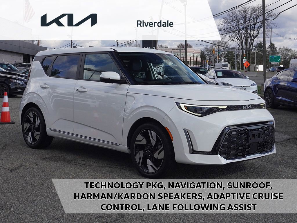 Used 2023 Kia Soul GT-Line w/ GT-Line Technology Package image 1