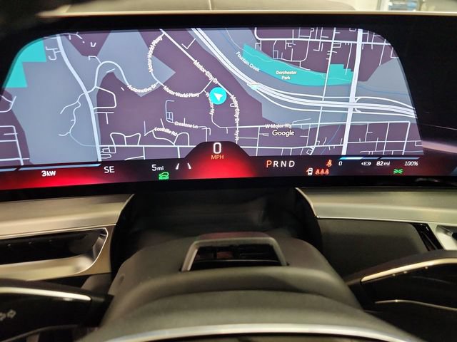 New 2026 Cadillac Lyriq V AWD/4WD image 20