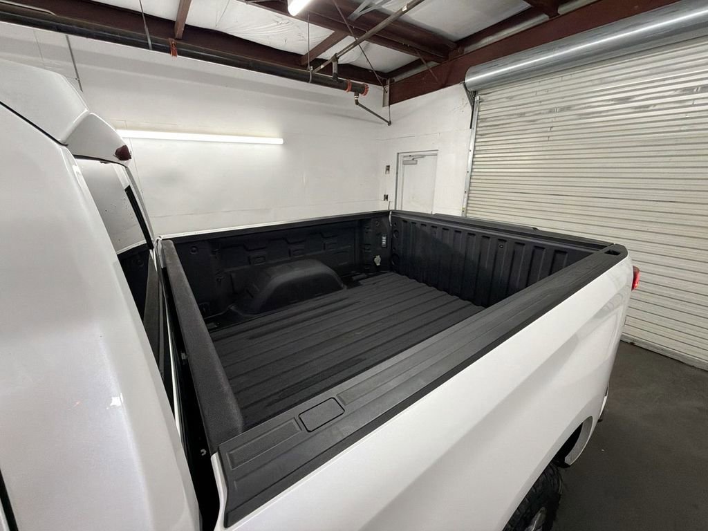 Certified 2024 Chevrolet Silverado 1500 High Country w/ Technology Package image 27