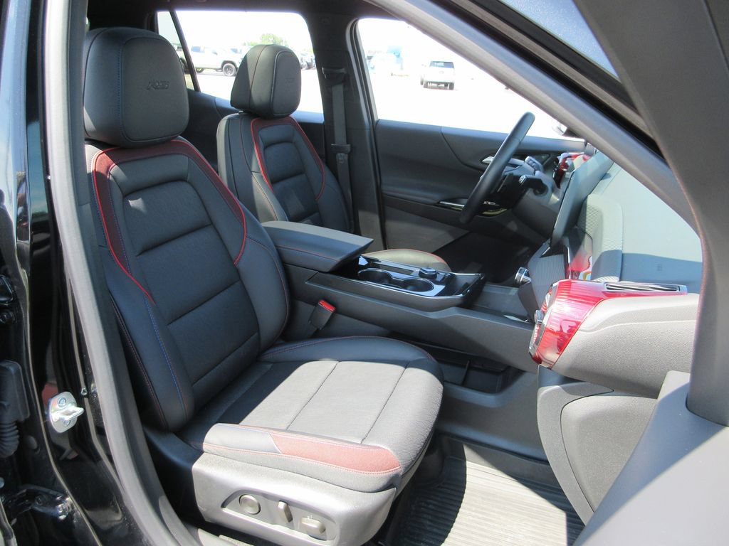 Certified 2025 Chevrolet Equinox RS w/ Convenience Package III AWD/4WD image 23