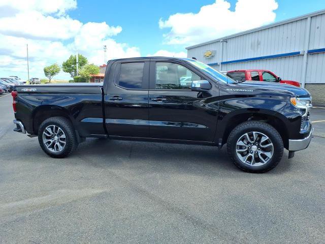 Used 2023 Chevrolet Silverado 1500 LT w/ LPO, Liner Protection Package AWD/4WD image 4