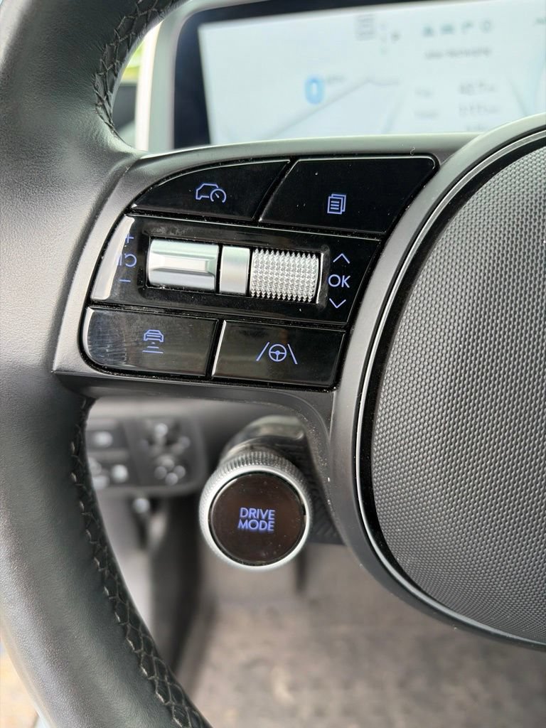 Used 2023 Hyundai Ioniq 6 Limited AWD/4WD image 13