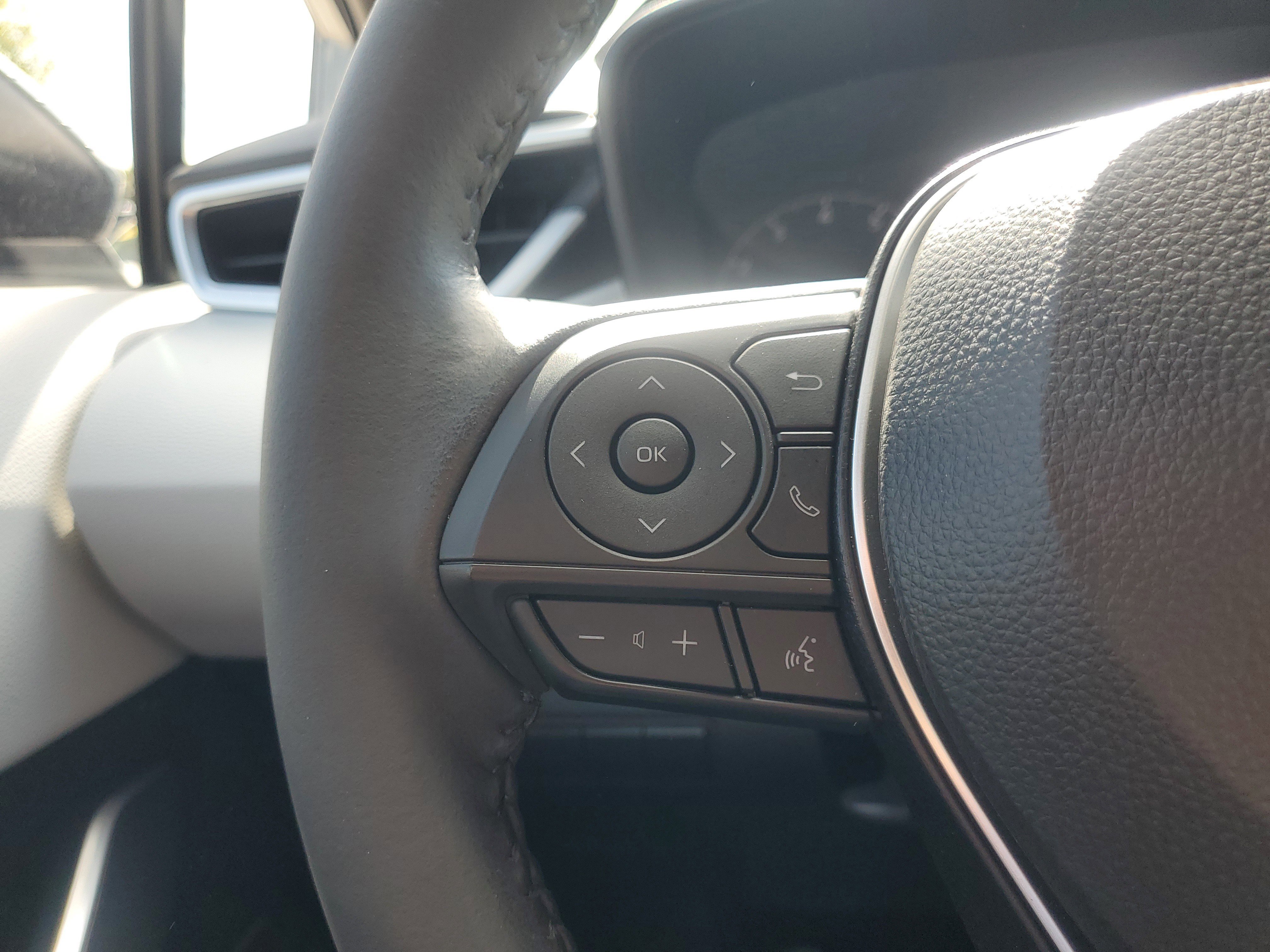 Certified 2024 Toyota Corolla SE FWD image 21