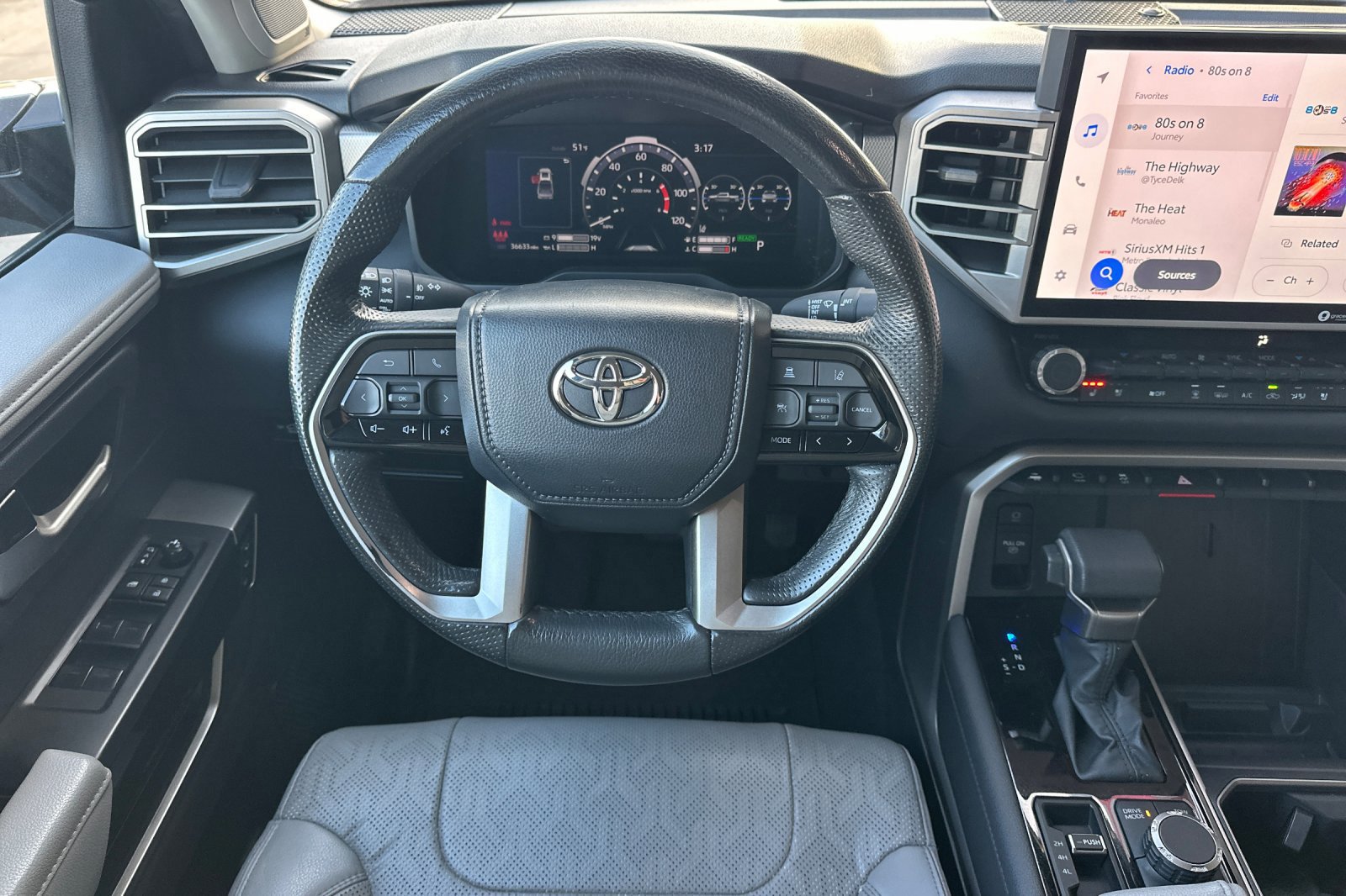 Used 2024 Toyota Tundra Limited image 14