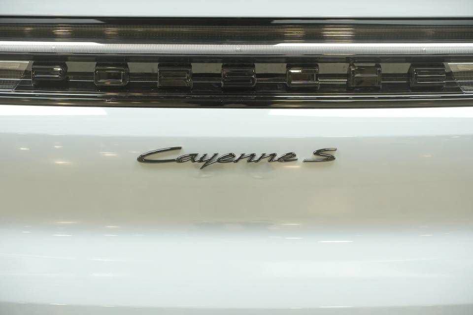 New 2026 Porsche Cayenne S AWD/4WD image 36