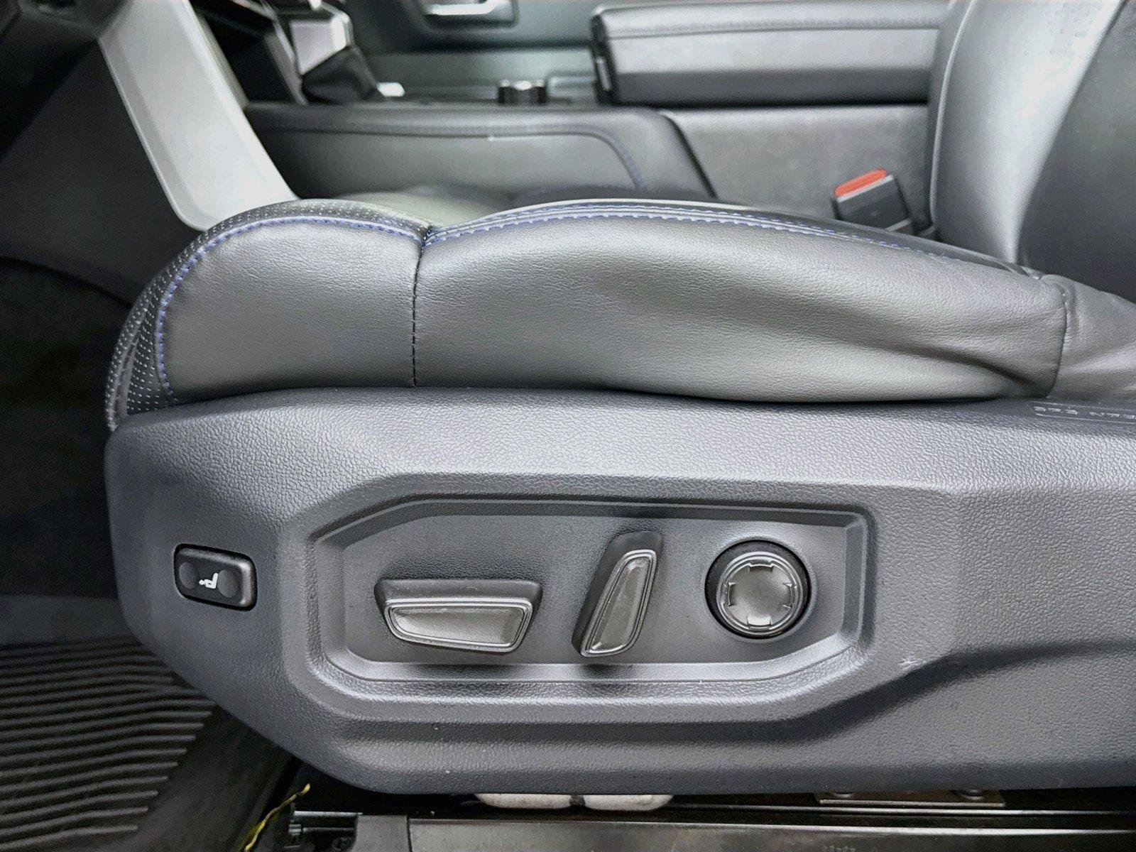 Used 2024 Toyota Tundra Platinum AWD/4WD image 31