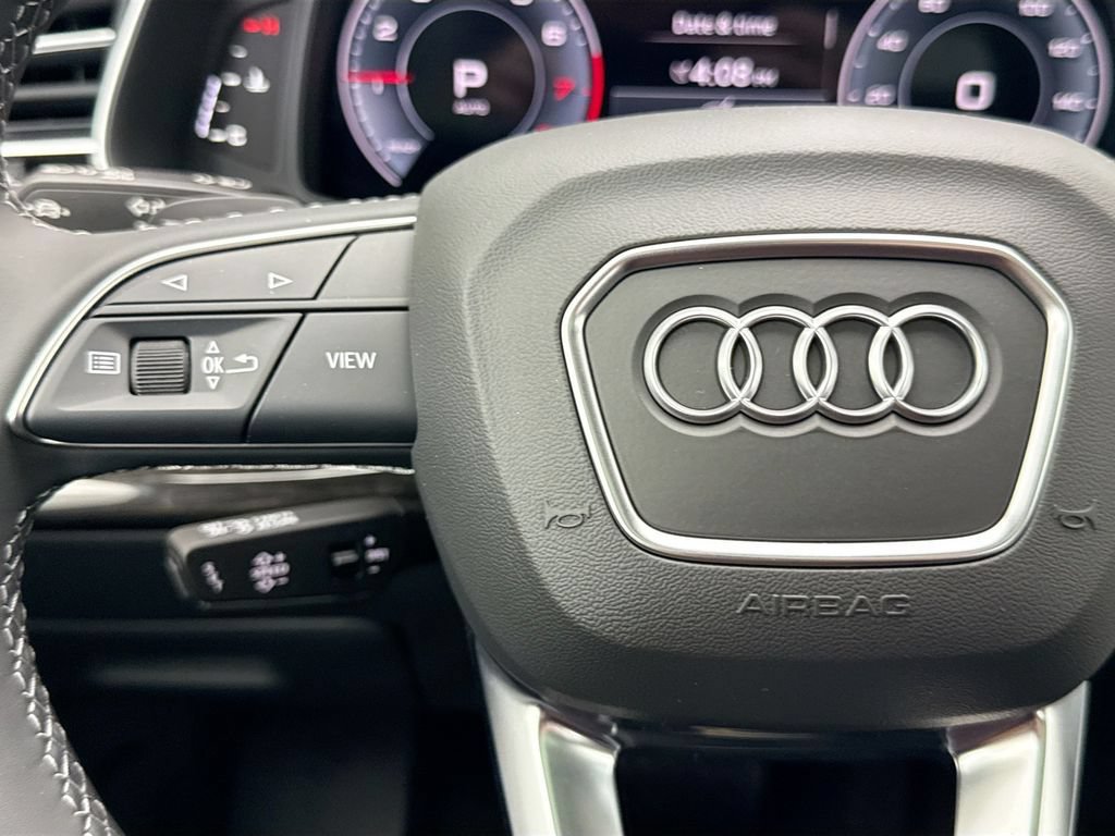 Used 2026 Audi Q7 3.0T Premium Plus w/ Premium Plus Package AWD/4WD image 11