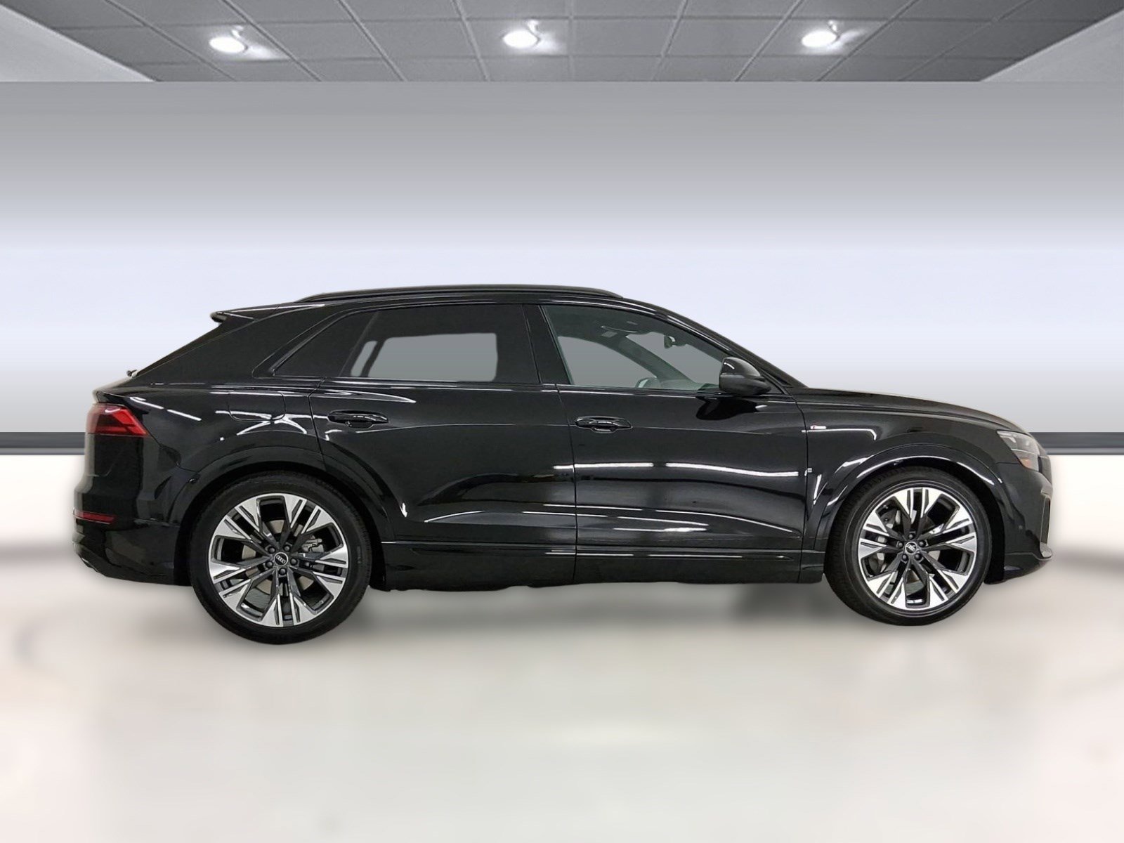 New 2026 Audi Q8 Premium Plus image 8