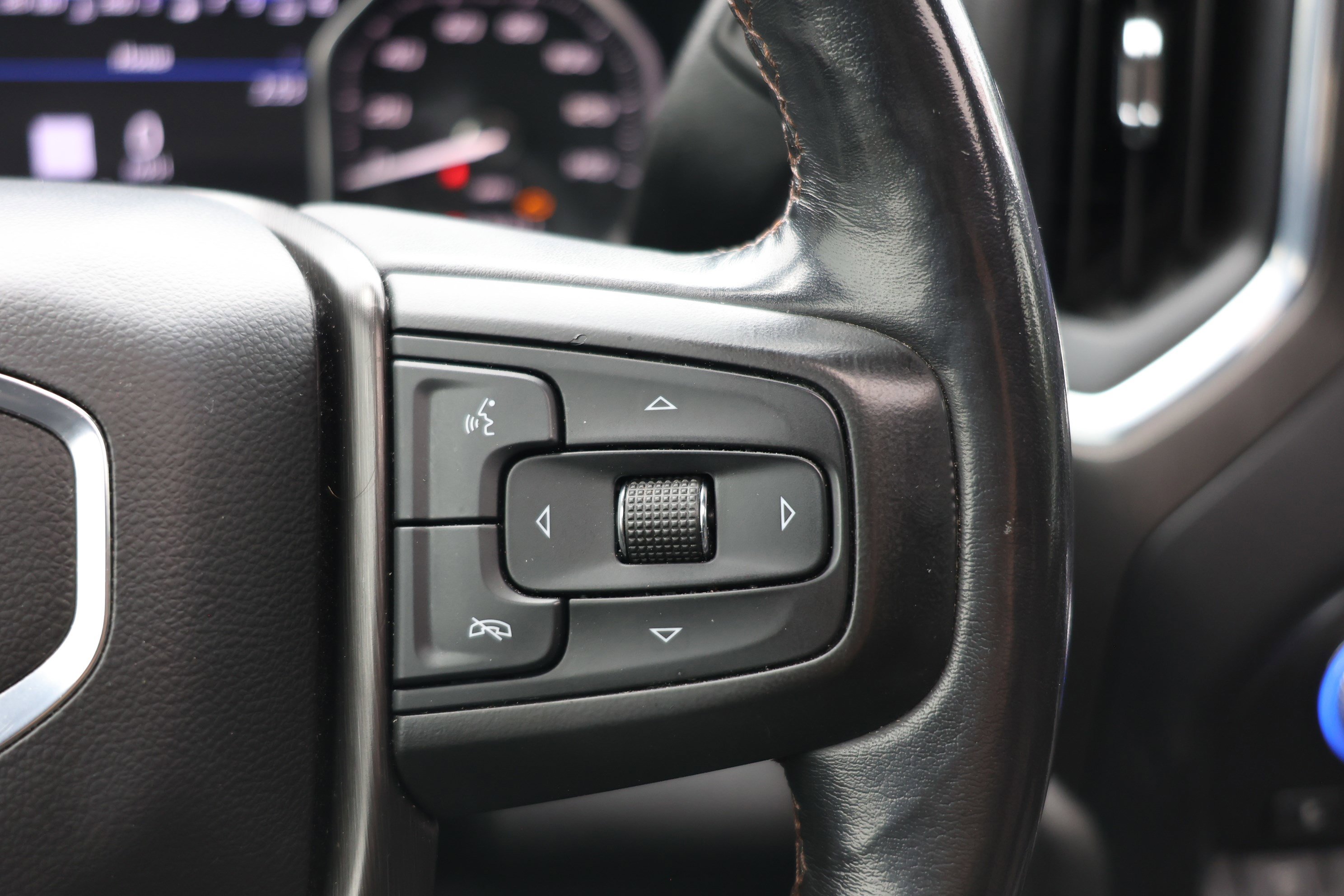 Used 2020 GMC Sierra 2500 AT4 w/ AT4 Premium Package AWD/4WD image 16