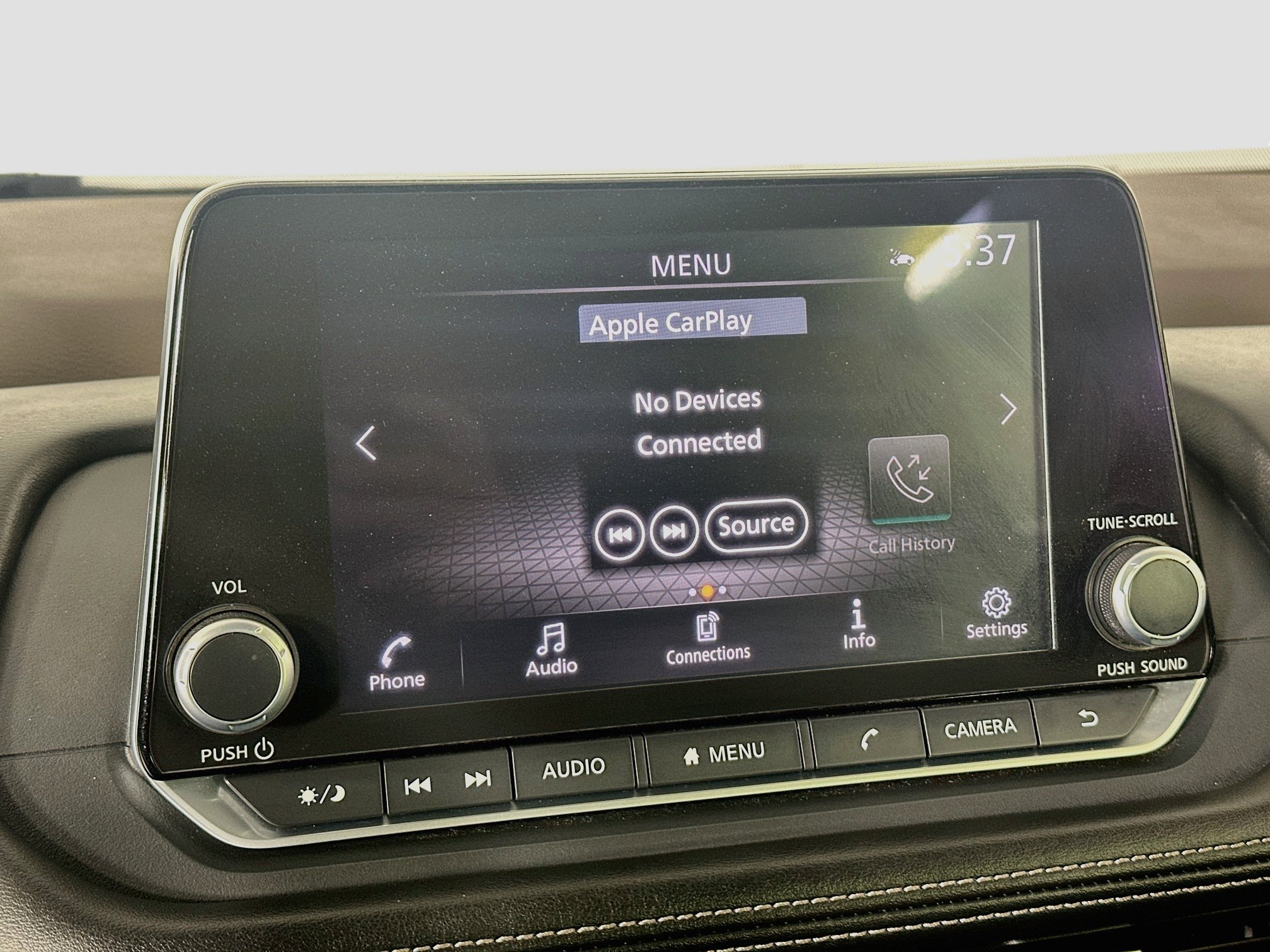 Used 2023 Nissan Rogue SV FWD image 21