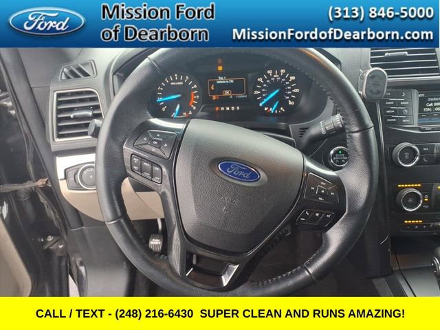Used 2019 Ford Explorer XLT image 9