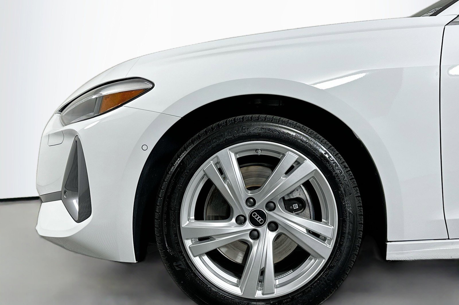 Used 2025 Audi A5 2.0T Premium w/ Convenience Package image 12