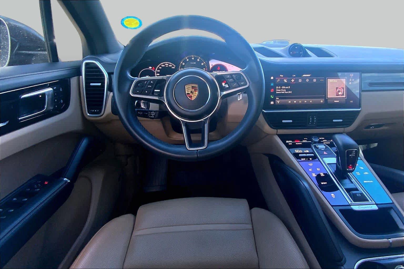Used 2022 Porsche Cayenne AWD/4WD image 6