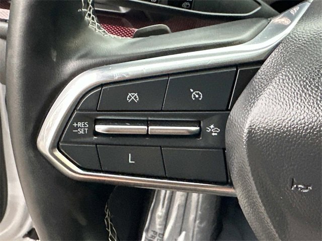 Used 2024 Chevrolet Traverse Z71 image 16