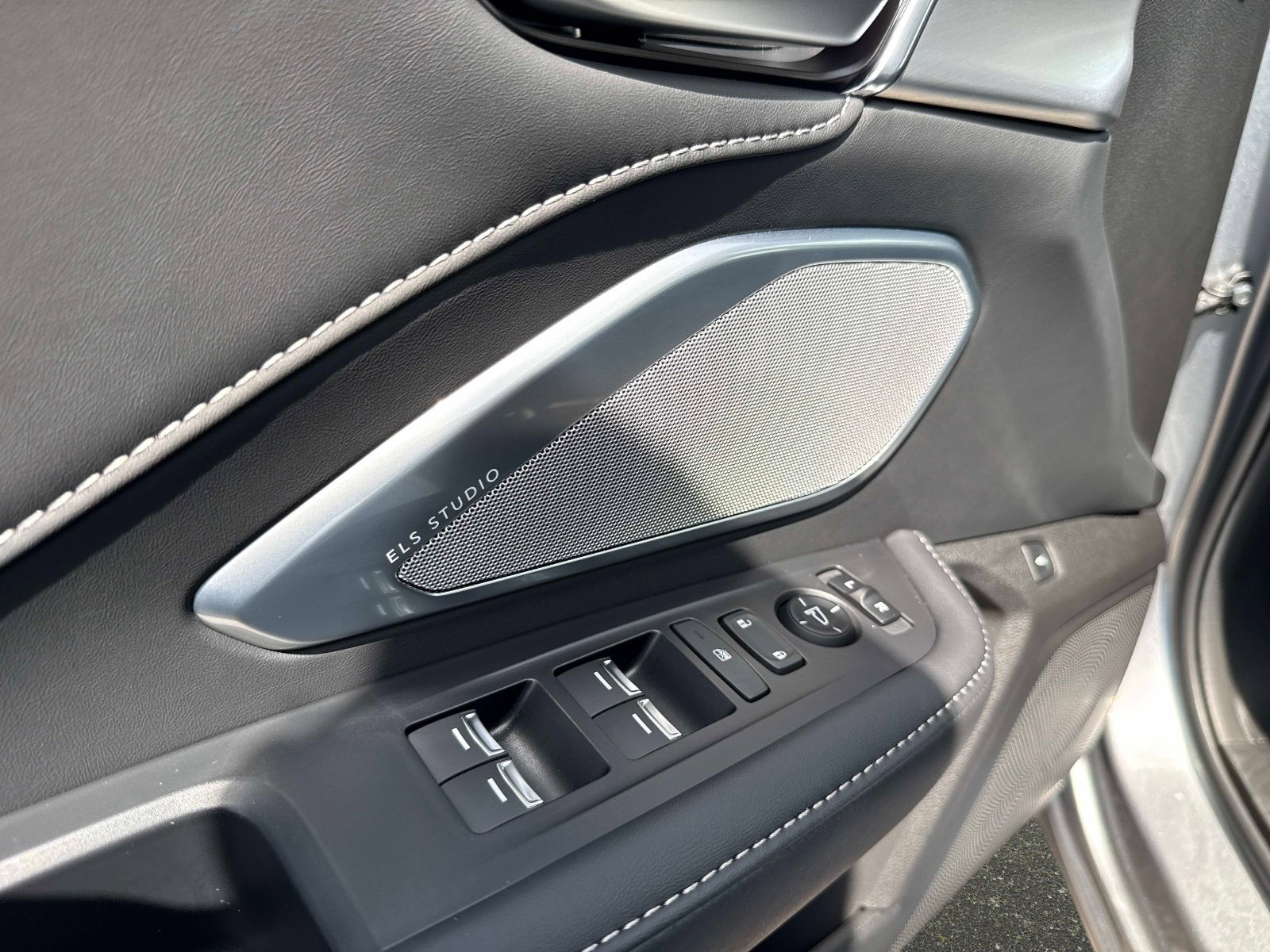 Certified 2026 Acura RDX SH-AWD w/ Technology Package image 18