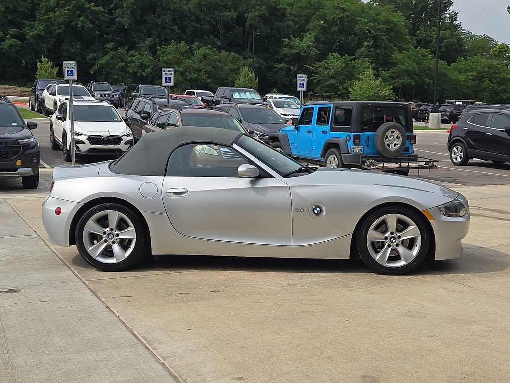 Used 2007 BMW Z4 3.0i RWD image 7