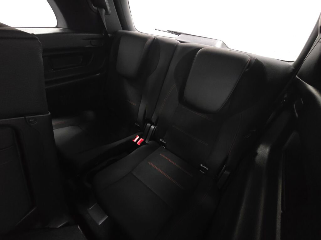 New 2026 Mercedes-Benz GLB 250 4MATIC image 19