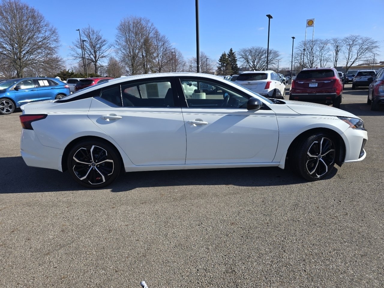 Used 2023 Nissan Altima 2.5 SR image 15