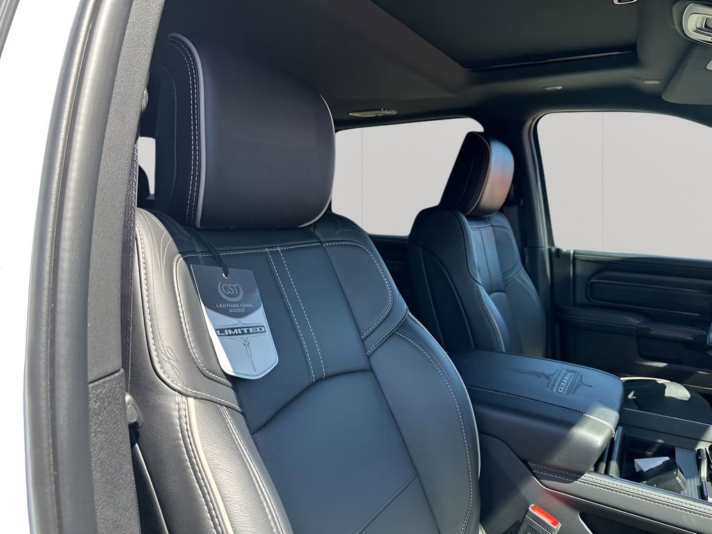Used 2024 RAM 2500 Limited image 15