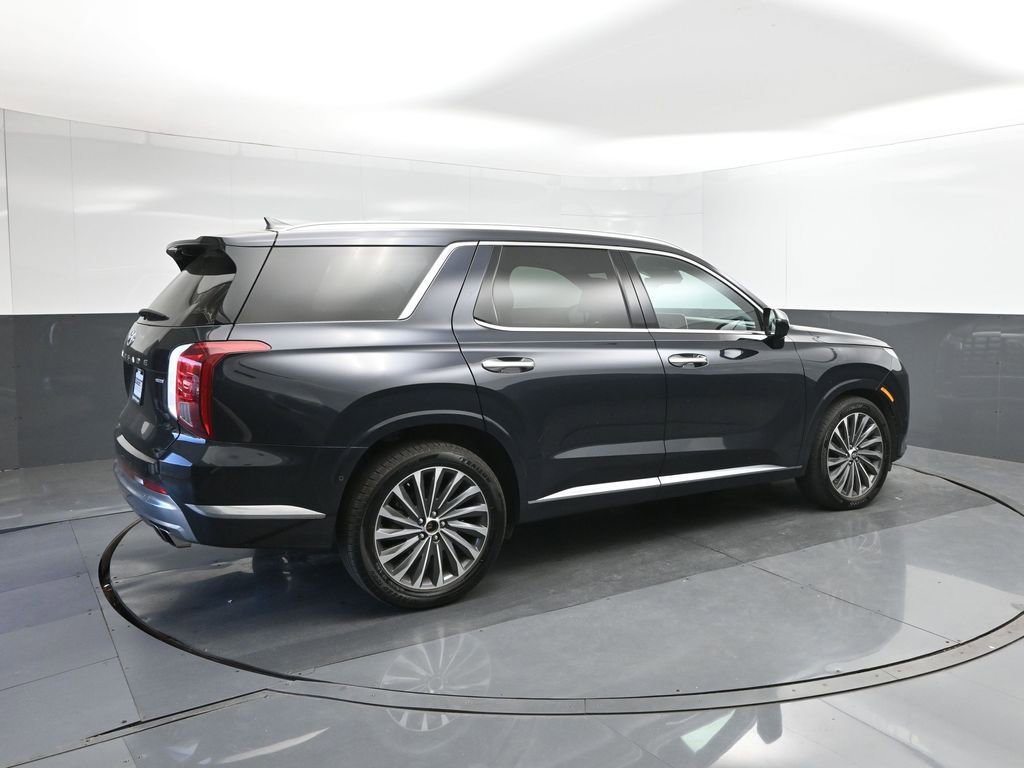 Used 2024 Hyundai Palisade Calligraphy image 15