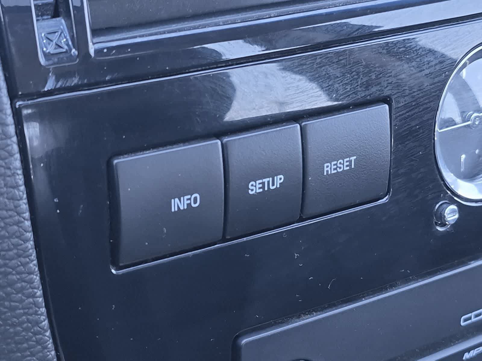 Used 2007 Ford Fusion SEL FWD image 31