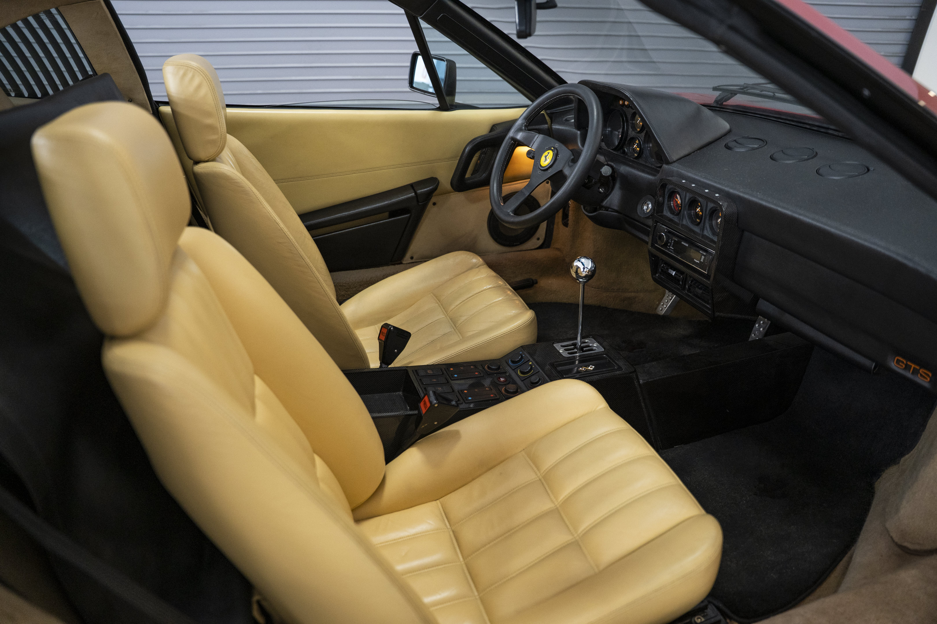 Used 1988 Ferrari 328 GTS RWD image 34