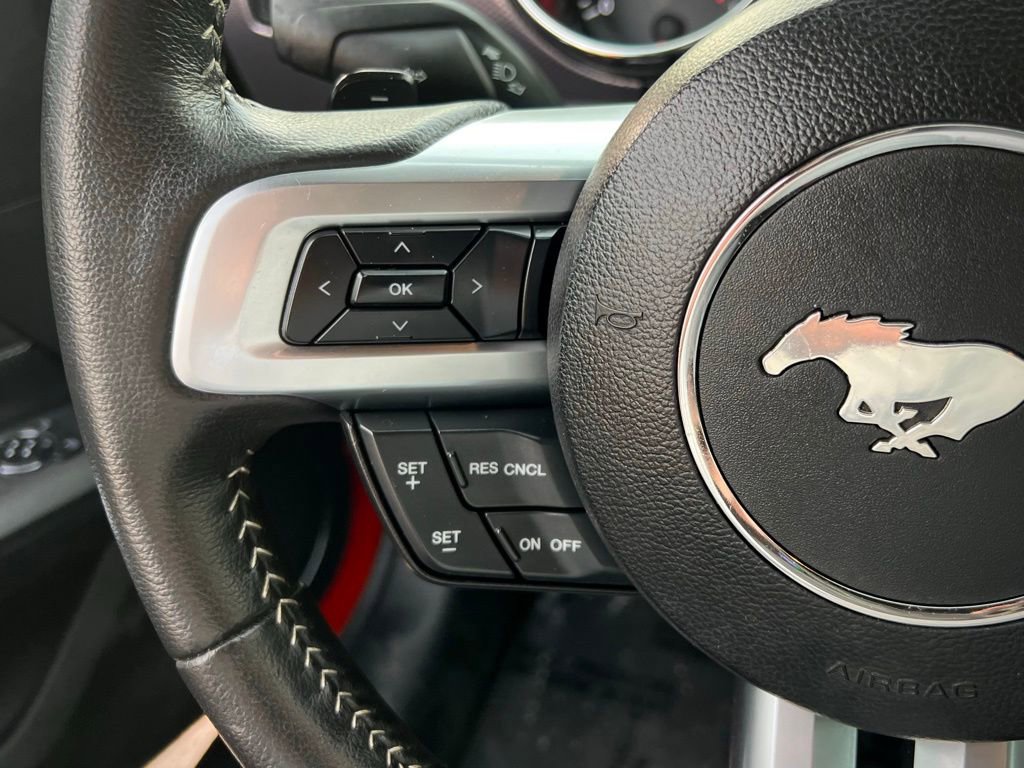 Used 2016 Ford Mustang Coupe image 41