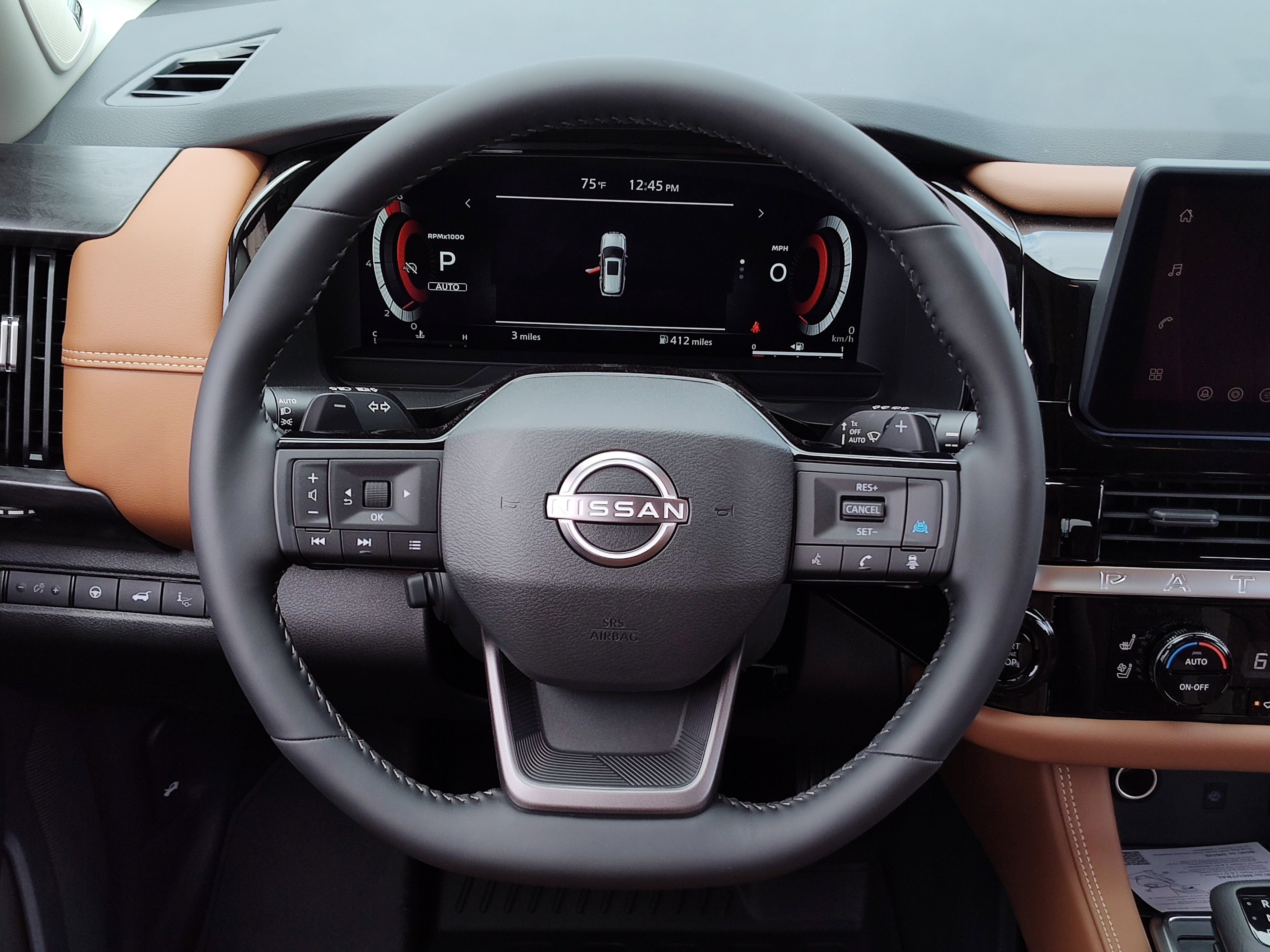New 2026 Nissan Pathfinder Platinum AWD/4WD image 8