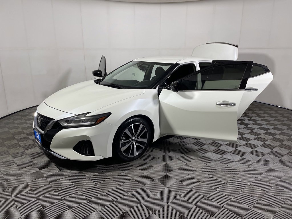 Used 2019 Nissan Maxima 3.5 S w/ Floor Mat Group image 11
