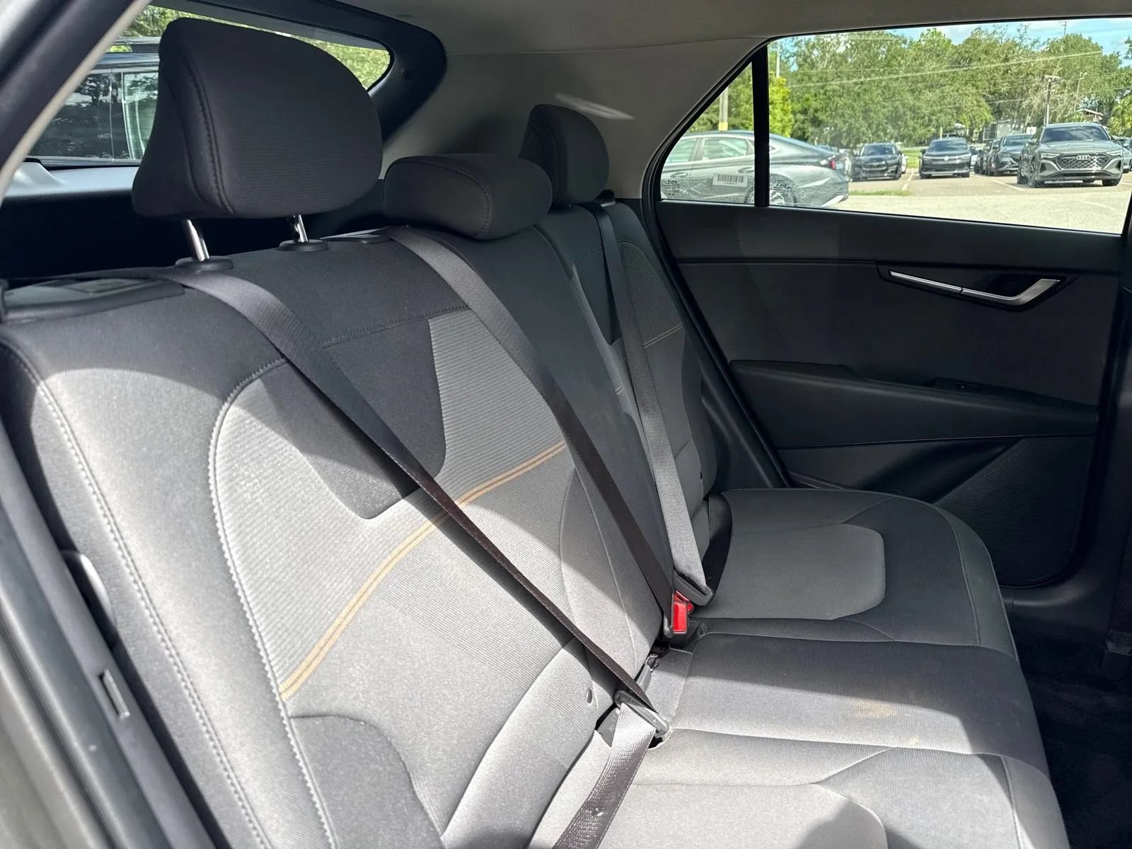 Used 2025 Kia Niro LX FWD image 14