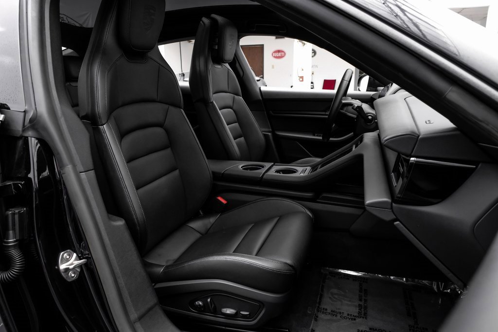 Used 2023 Porsche Taycan w/ Premium Package image 43