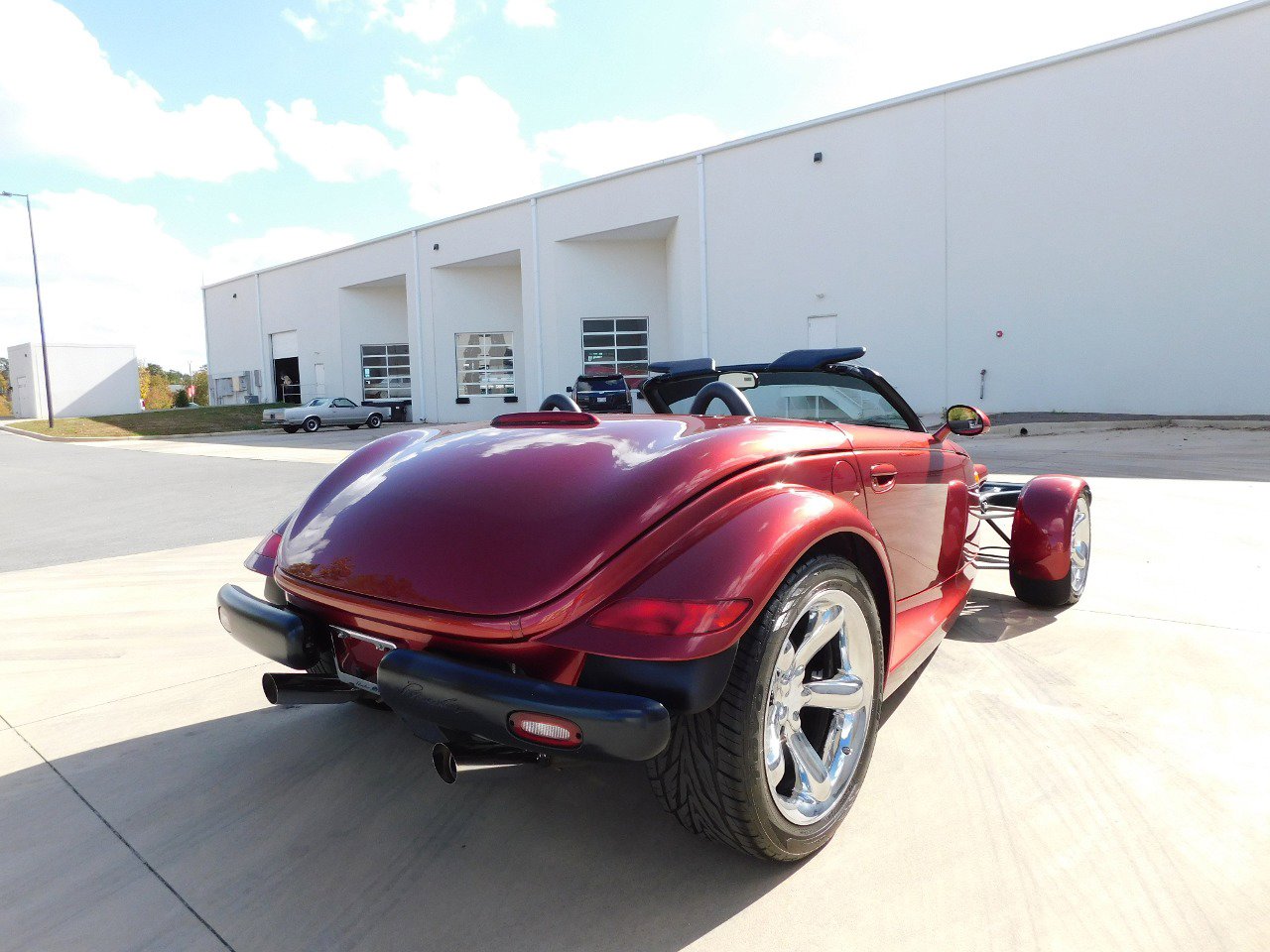 Used 2002 Chrysler Prowler image 10