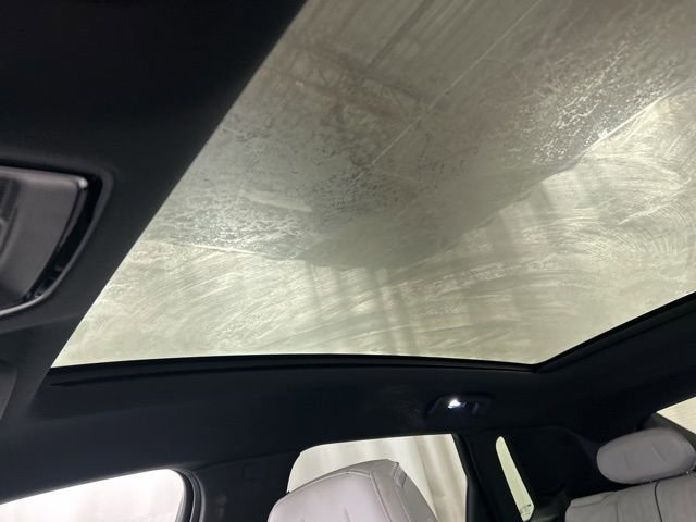 Used 2024 Cadillac Lyriq Luxury image 26