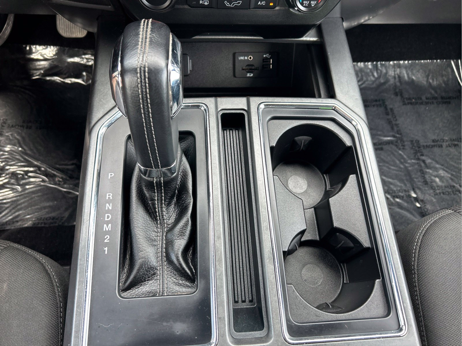 Used 2015 Ford F150 XLT w/ Equipment Group 301A Mid RWD image 17