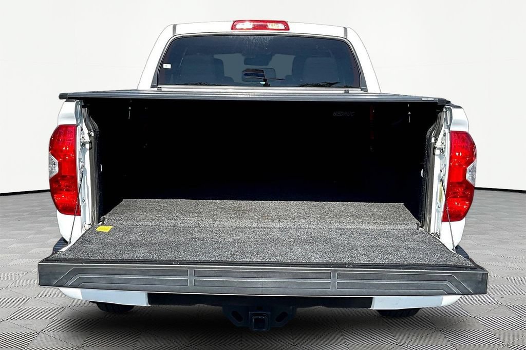 Used 2018 Toyota Tundra SR5 w/ SR5 Upgrade Package RWD image 6