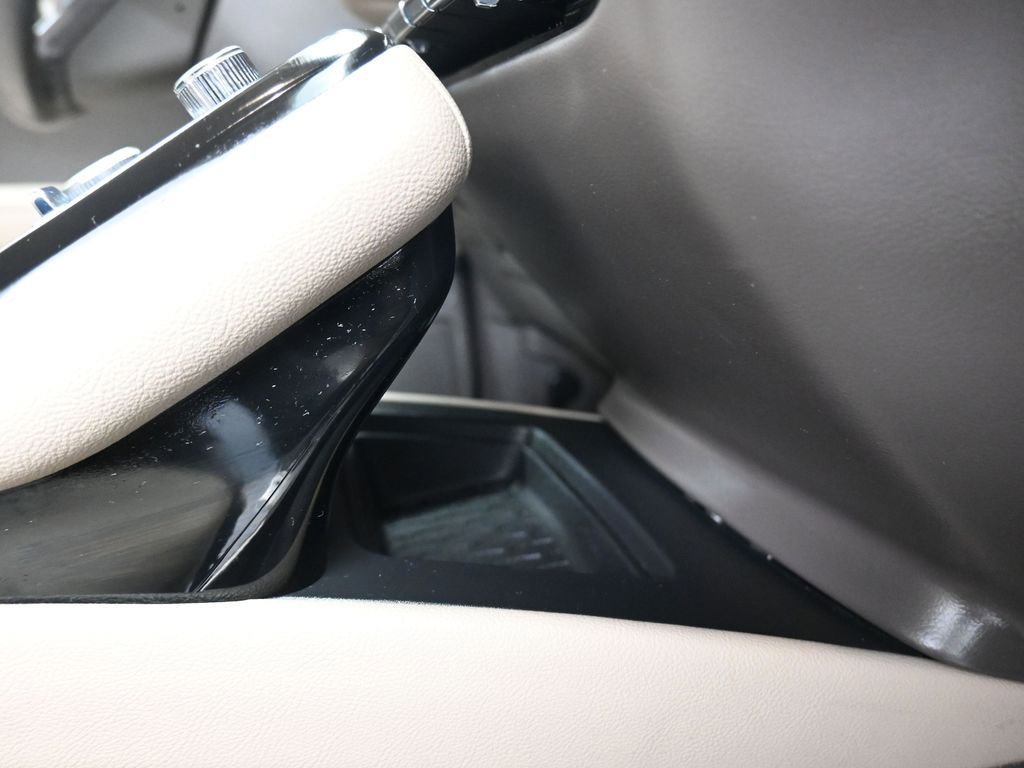 Used 2022 Lincoln Nautilus AWD w/ Premium Package image 44