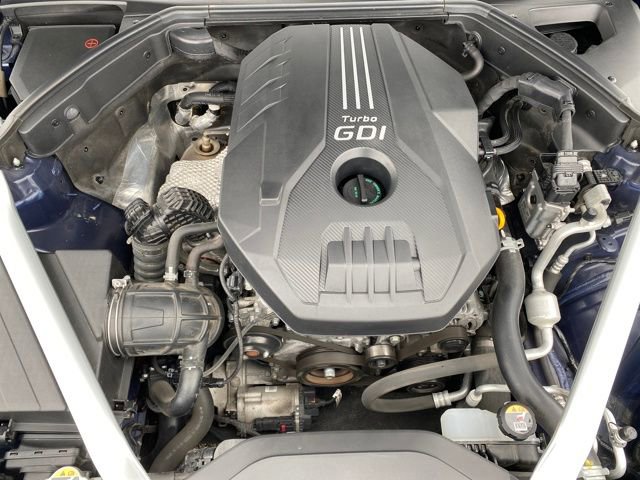 Used 2020 Genesis G70 2.0T w/ Prestige Package image 23