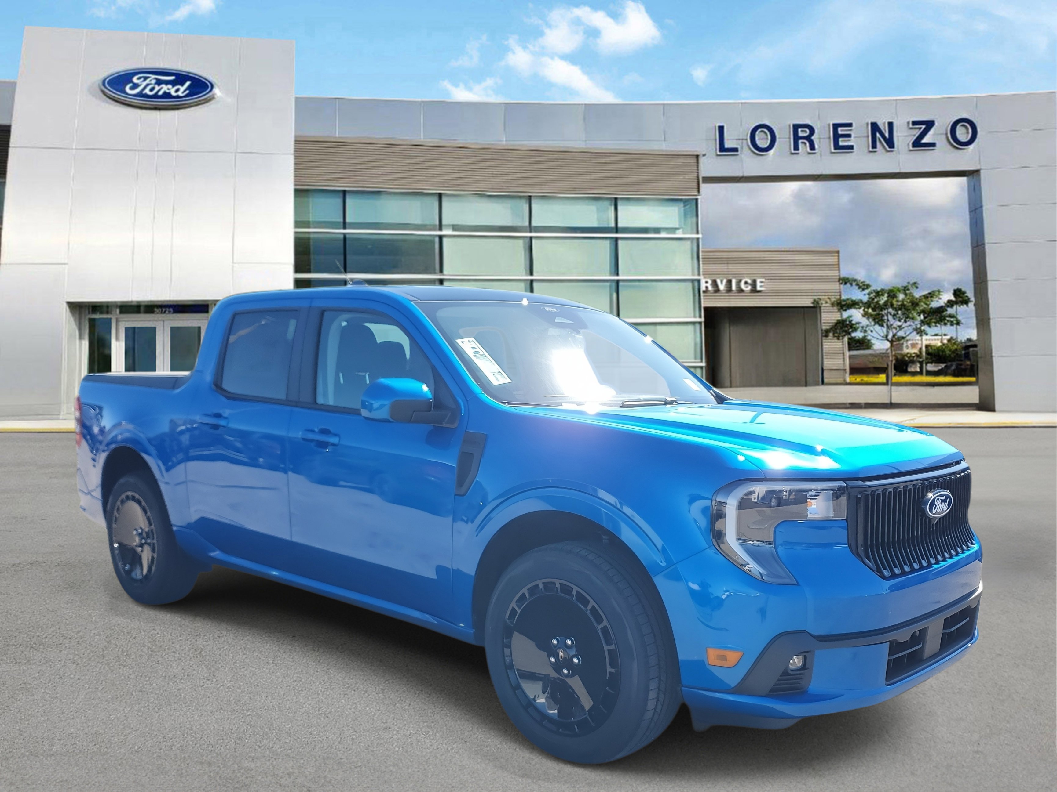 New 2026 Ford Maverick Lobo image 3