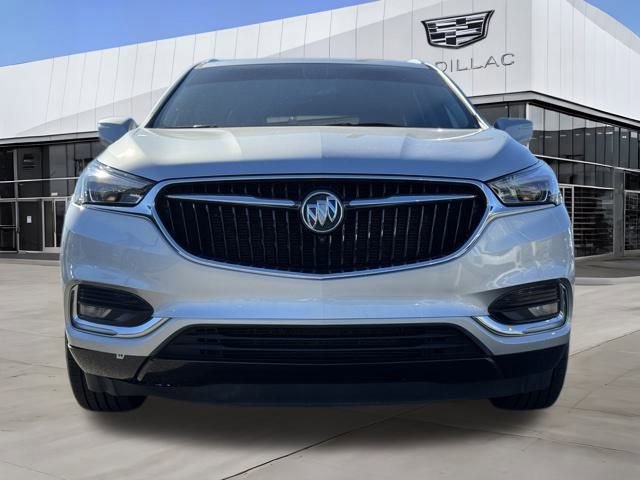 Used 2021 Buick Enclave Essence w/ Sound and Sites Package image 4